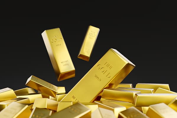 Gold-bar-stack-on-black-background